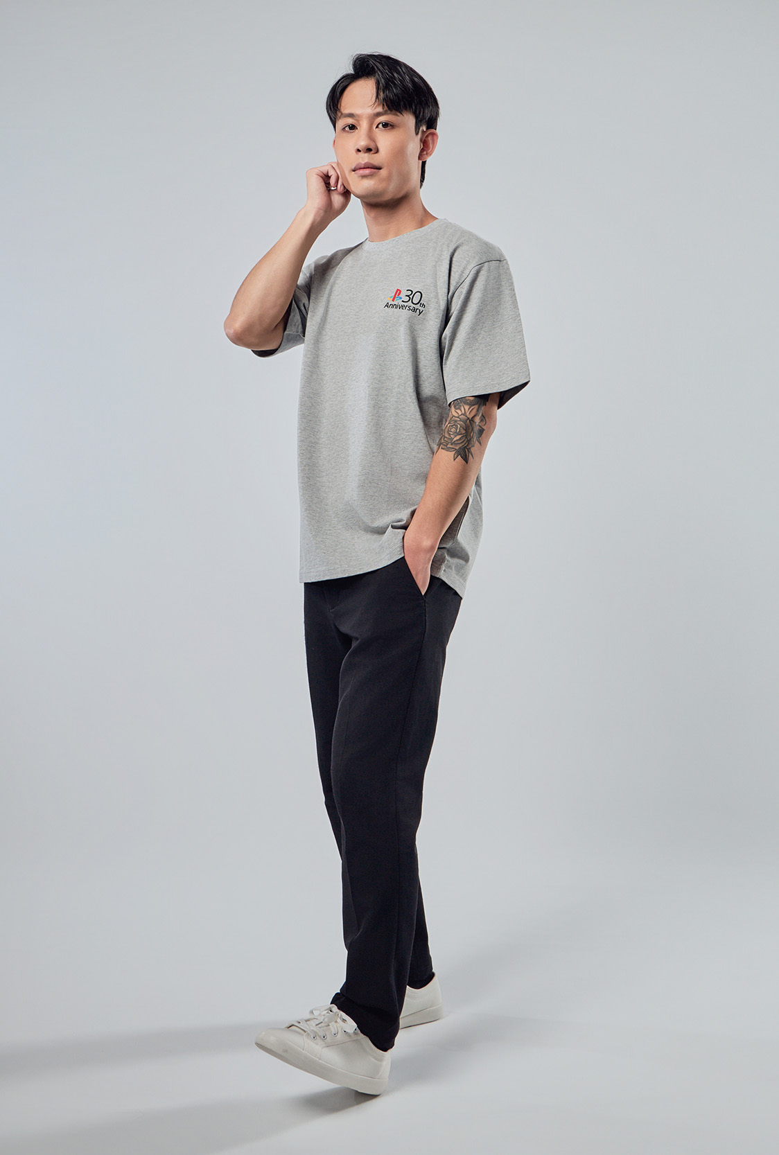 雙紗重磅短袖T恤 正面穿搭效果