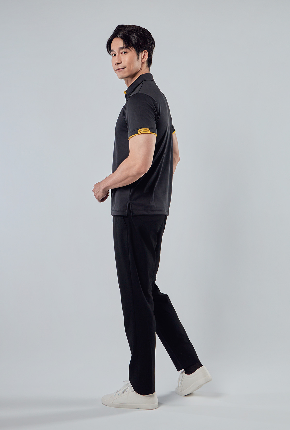 鳥眼機能POLO衫 整體版型與細節呈現