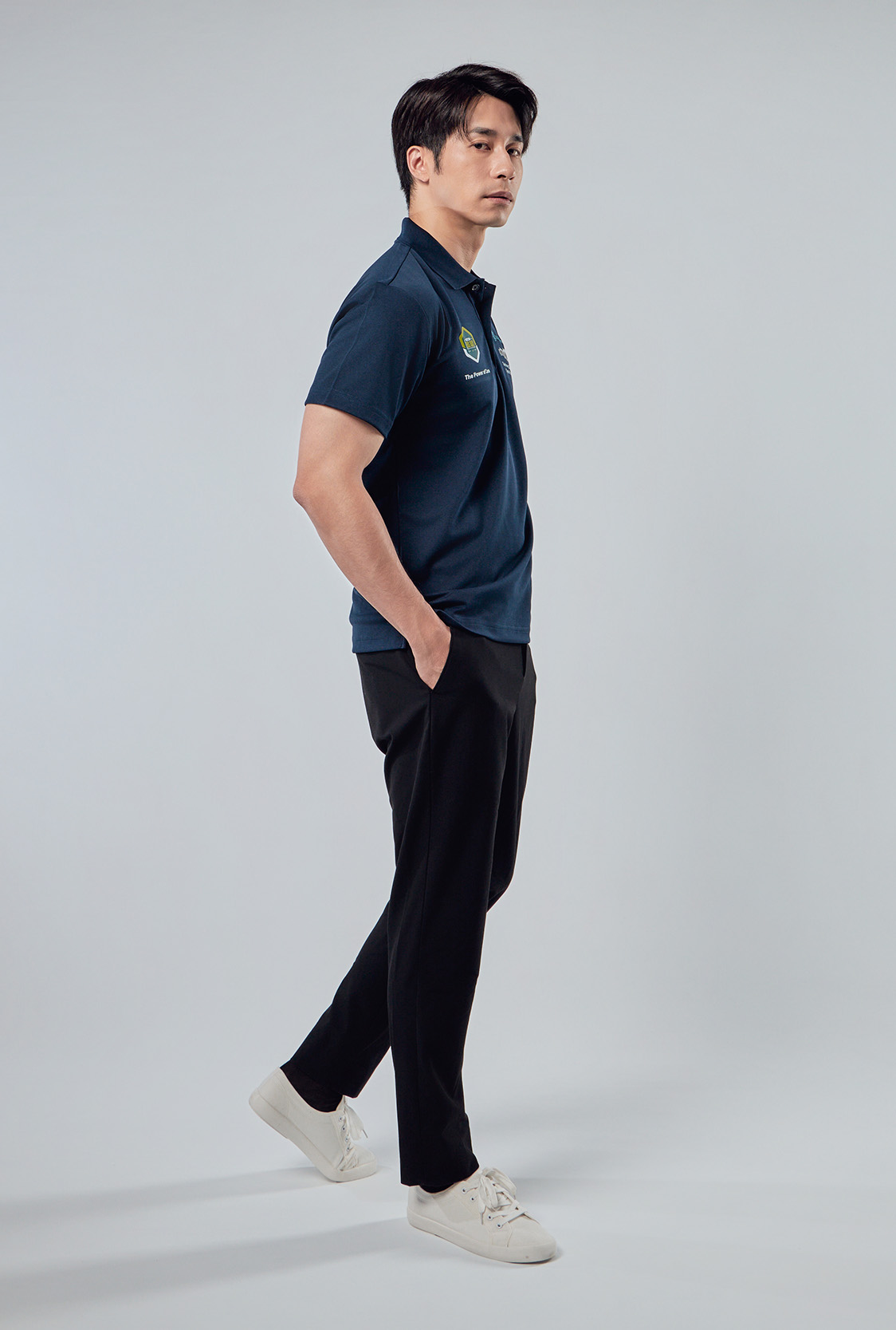 背後電繡LOGO細節｜團體制服訂製