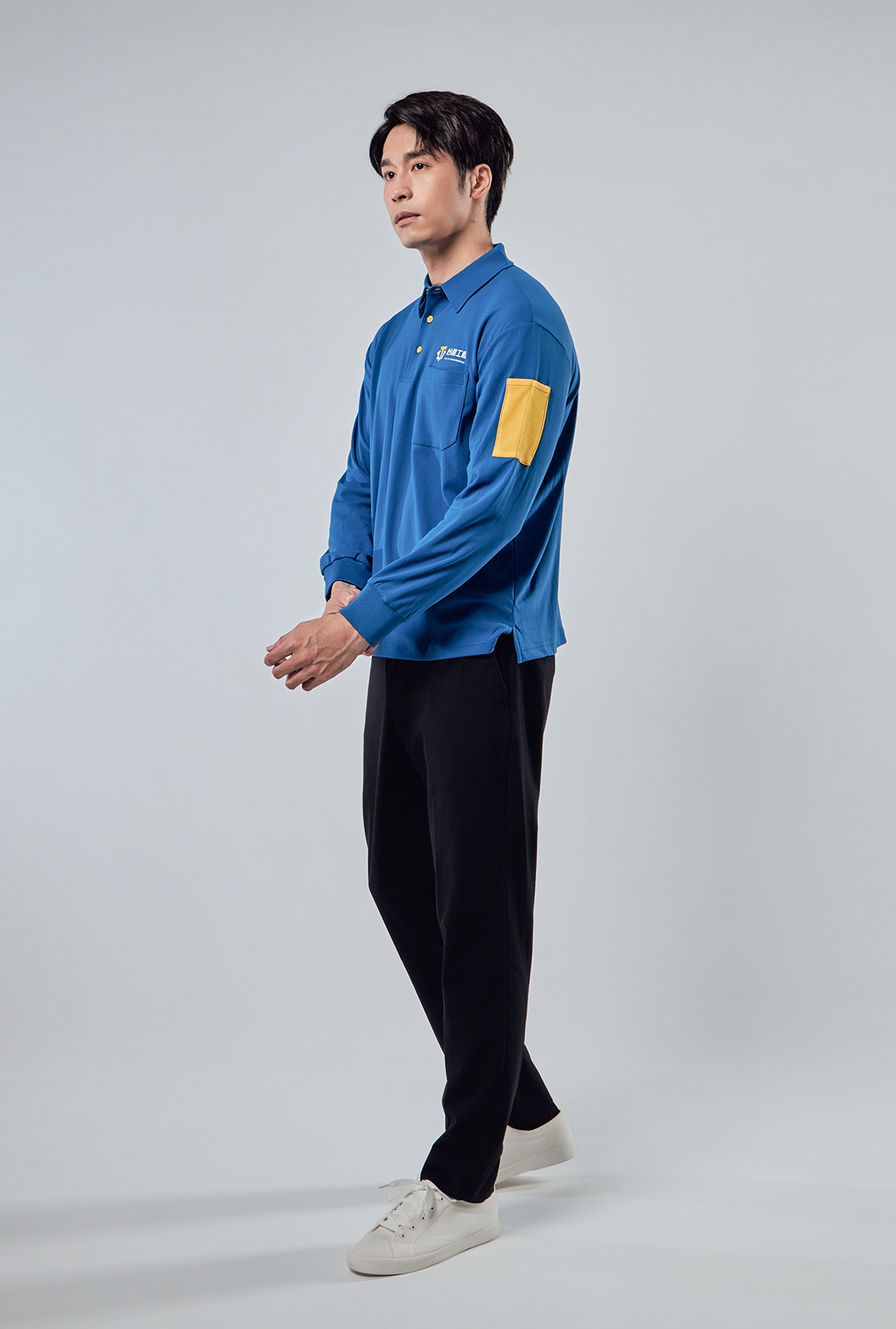 再生聚酯網眼POLO細節｜品牌形象服裝訂製展示