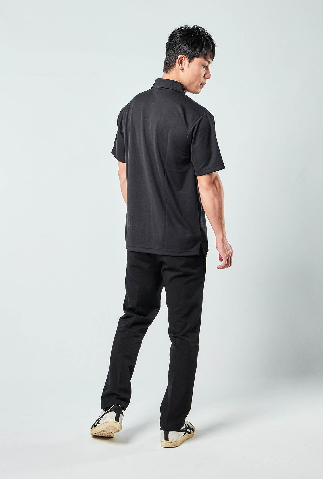 企業制服 POLO 衫高密度電腦刺繡｜左胸LOGO展示
