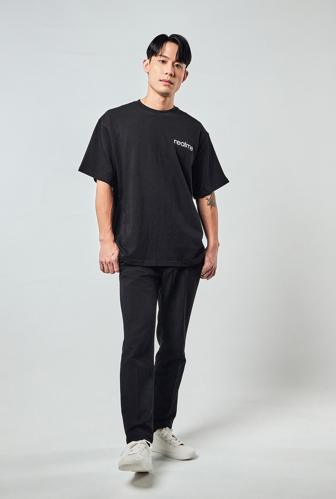 雙紗重磅厚實版落肩短袖T恤｜企業服飾正面穿搭展示