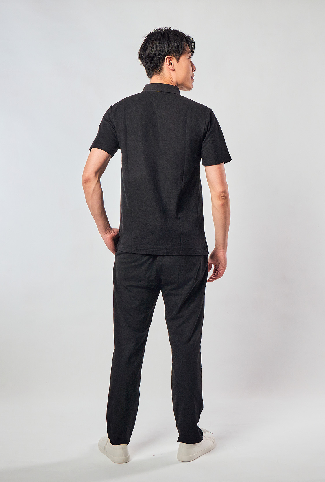 POLO衫穿著示意，企業形象服展現整體感